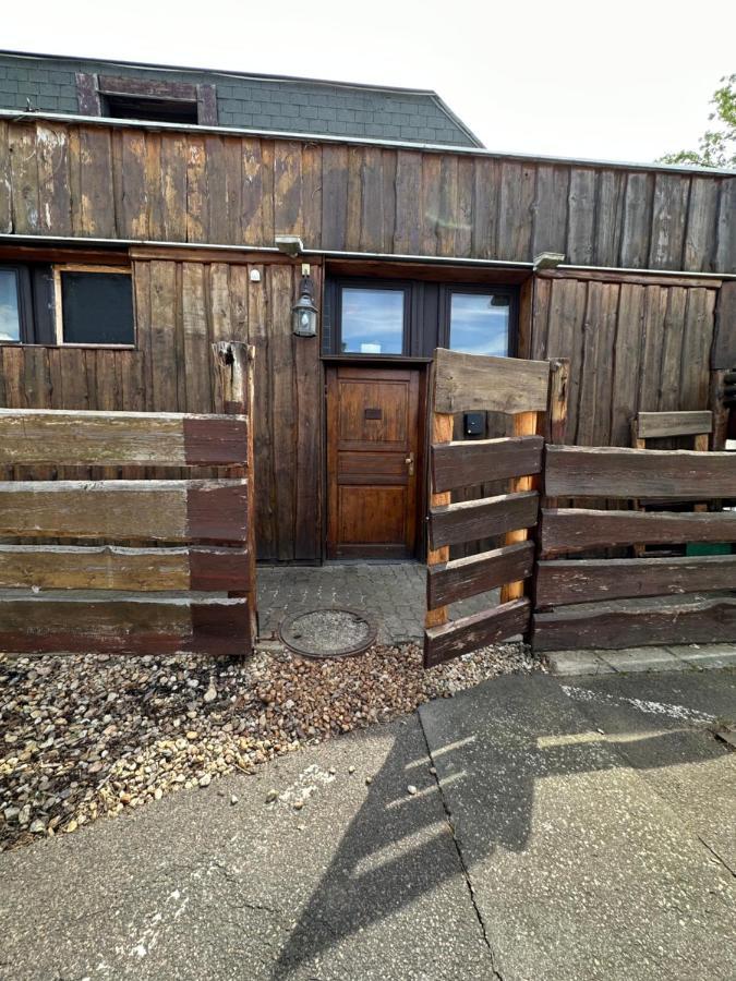 Penzion Ten Bed & Breakfast Пардубице Екстериор снимка