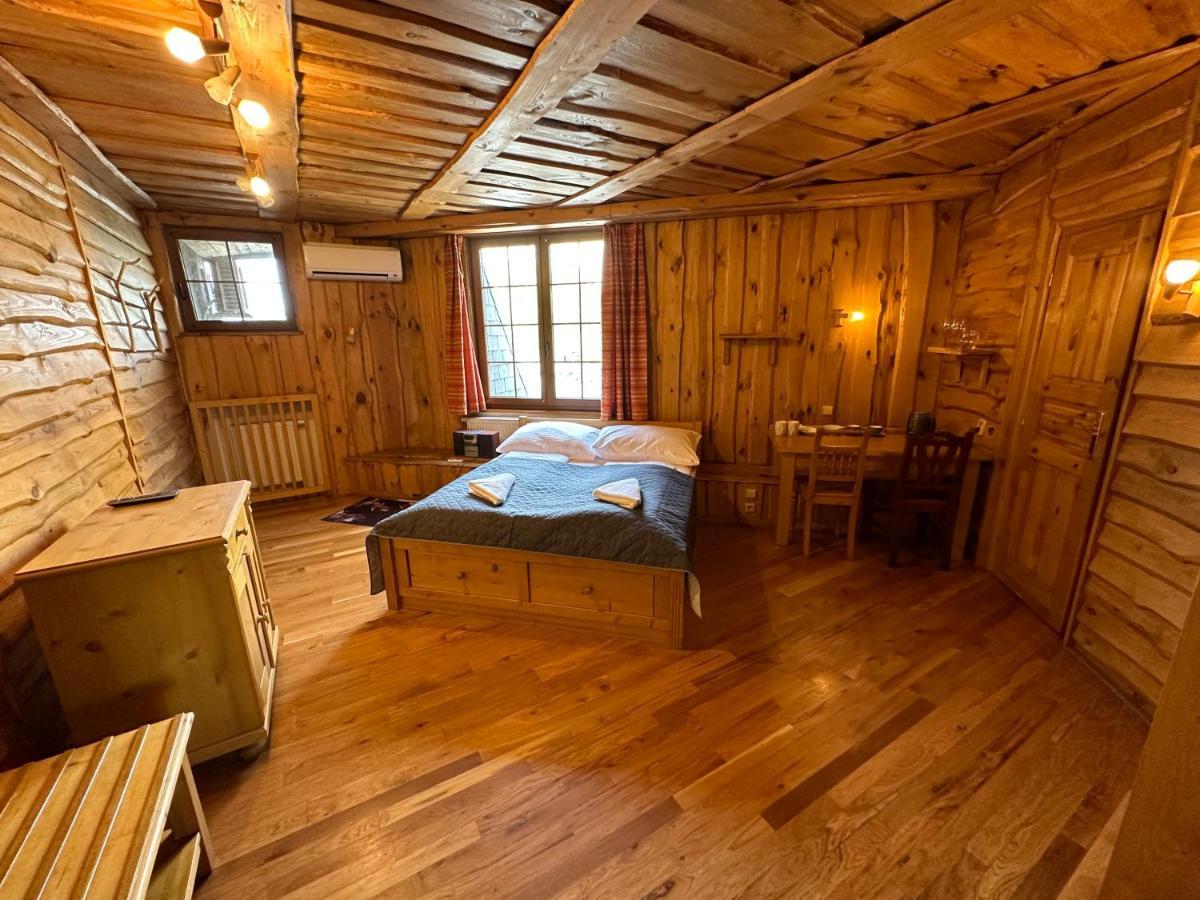 Penzion Ten Bed & Breakfast Пардубице Екстериор снимка
