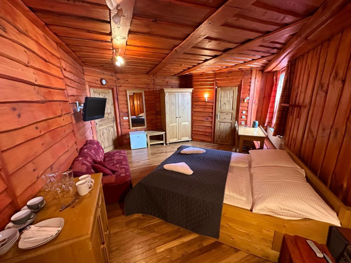 Penzion Ten Bed & Breakfast Пардубице Екстериор снимка